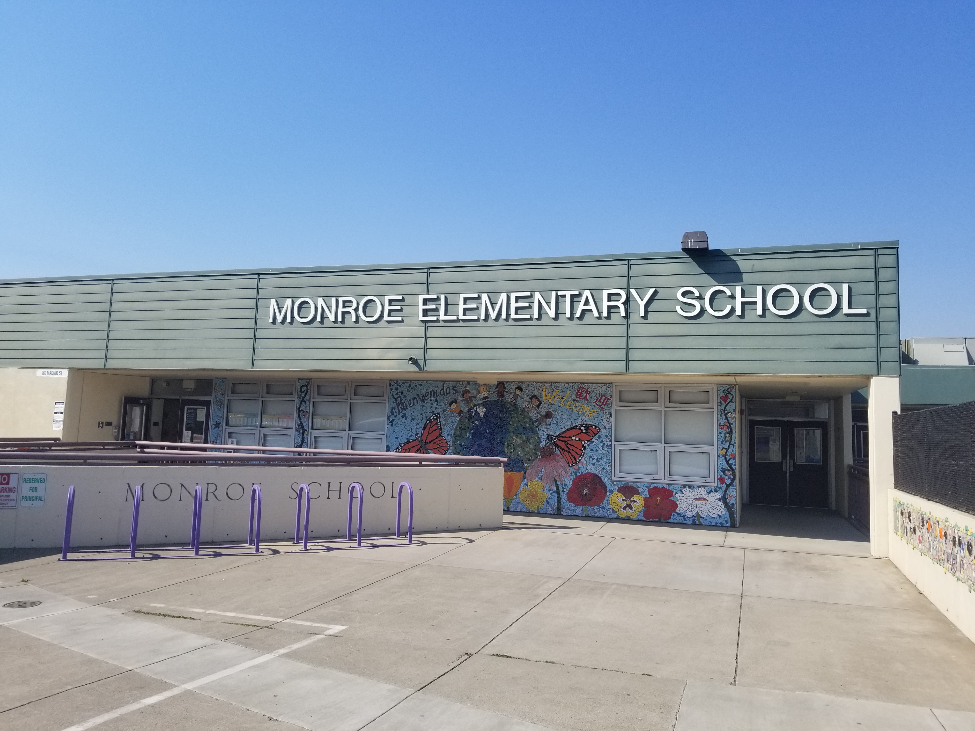Monroe Elementary School Front Entrance