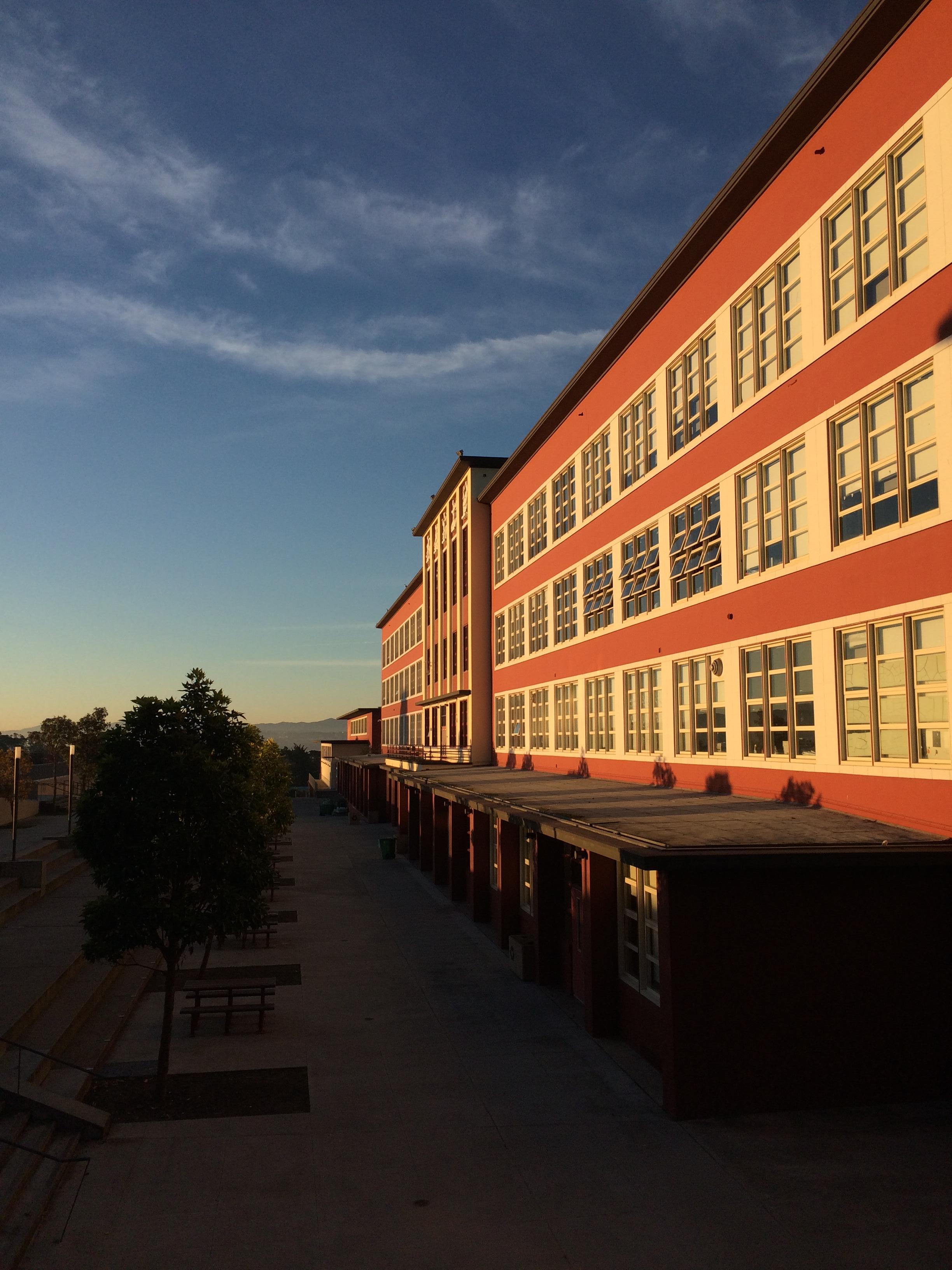 Abraham Lincoln building exterior