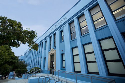 Glen Park Elementary School building exterior