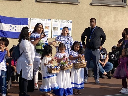 The Guadalupe ES community talks about traditional food from El Salvador and Honduras.