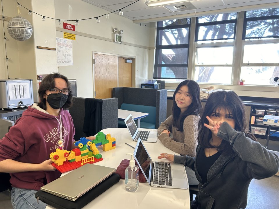 ALHS Business Academy Juniors