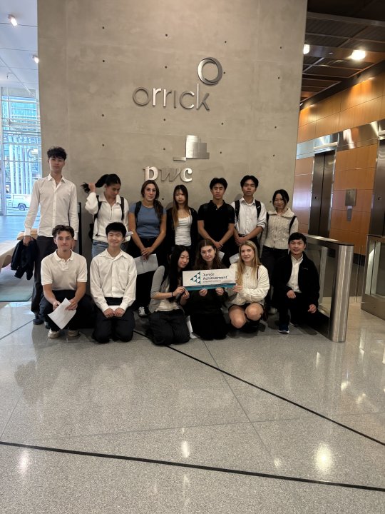 ALHS Business Academy Seniors