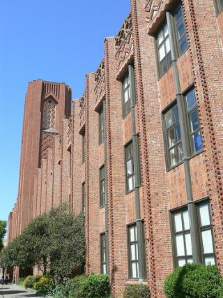 Roosevelt Middle School building exterior