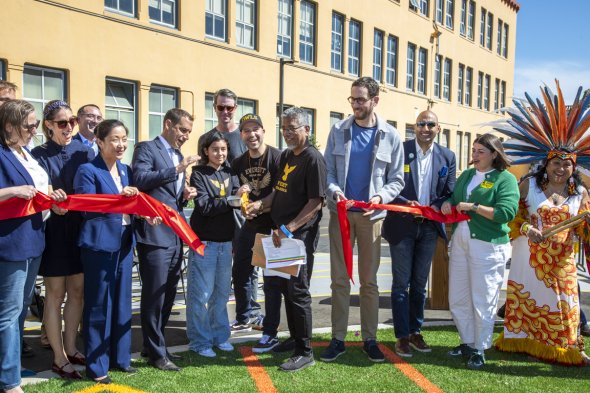 Everett MS Ribbon Cutting