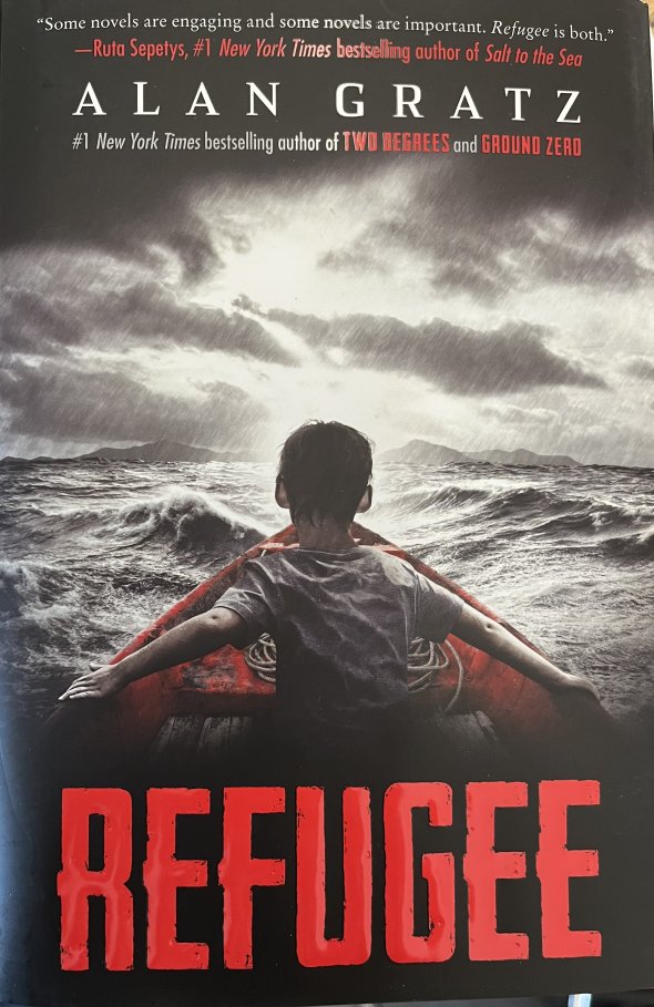 Cover of the book Refugee