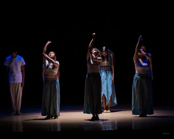 ALHS Dance Performance