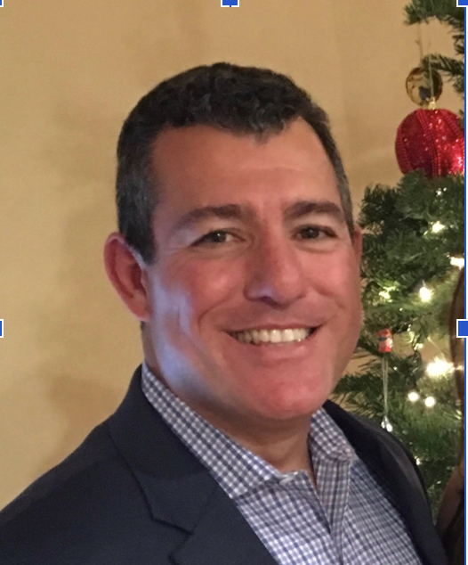 Image of SFUSD teacher smiling 