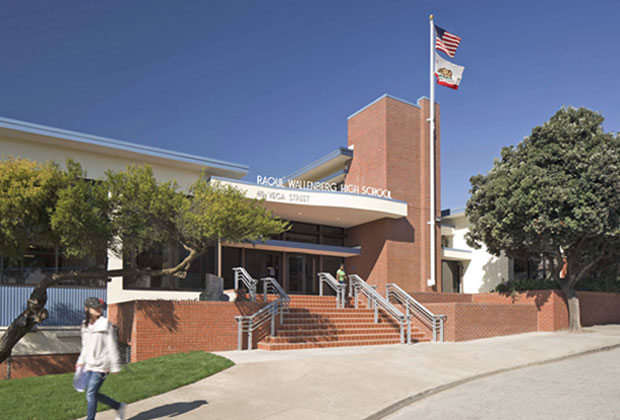 Photo of Wallenberg's front entrance